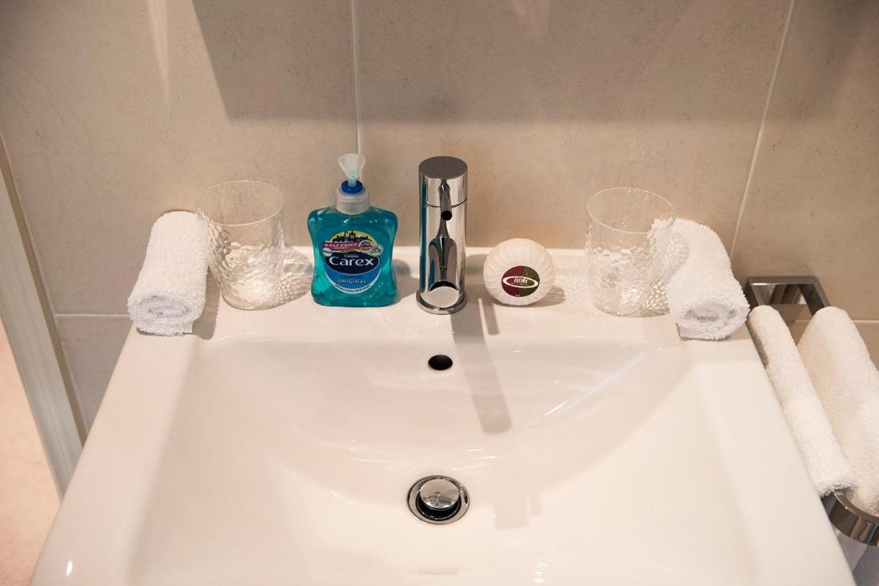 Neroli River View Apartment 버튼온더워터 외부 사진